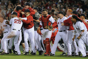 mlb2008_1 Celebrating Boston Red Sox Credit: Rhona Wise/Icon SMI
