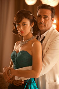 Olga Kurylenko and Jeffrey Dean Morgan in "Magic City"