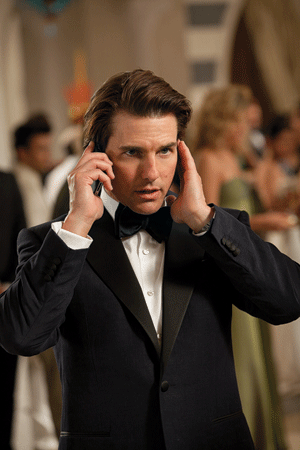 Mission-Impossible-Ghost-Protocol-Tom-Cruise Tom Cruise stars in Mission: Impossible - Ghost Protocol