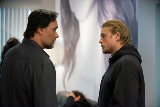 SOA_Sn5_ep2 Jimmy Smits and Charlie Hunnam share a scene in FX's drama "Sons of Anarchy."