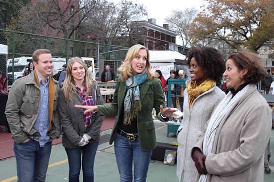 Flea-Market-Flip_1 Lara Spencer works with contestants on Season 2 of HGTV's "Flea Market Flip"