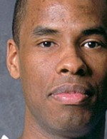 Oprah to interview first openly gay NBA player Jason Collins and his family